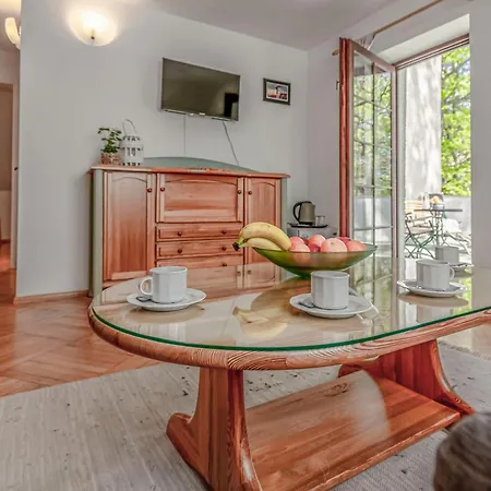 Dansar Πανσιόν 3*