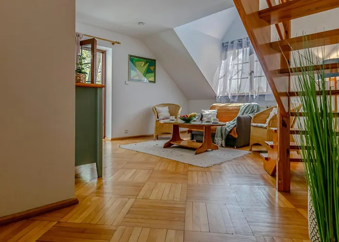 ゲストハウス Dansar レバル