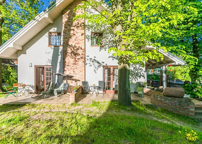 Dansar ゲストハウス レバル